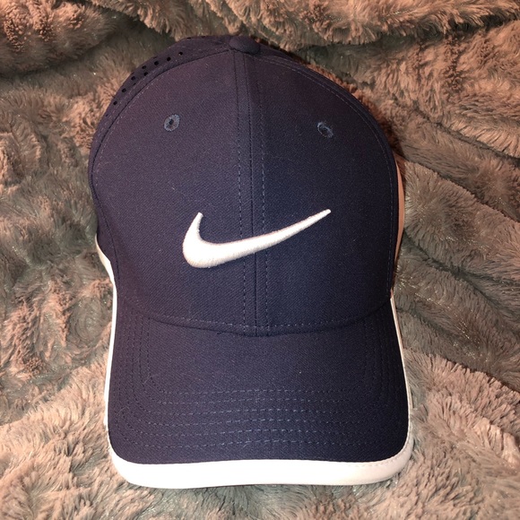 Nike Accessories - Nike Hat Nike Accessories - Nike Hat